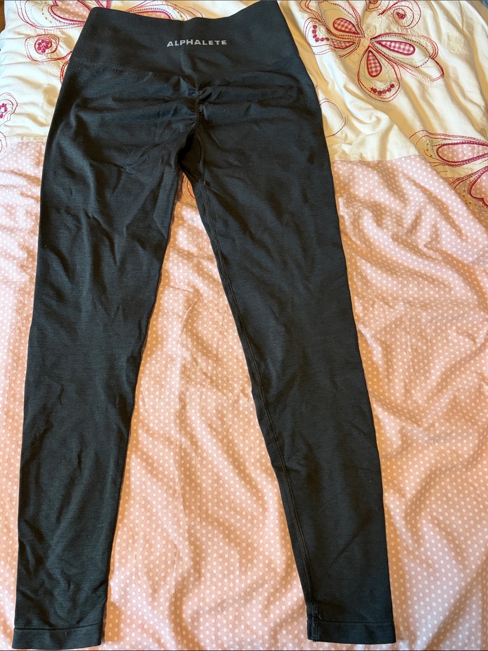 Alphalete Black Women’s High-Rise Athletic Leggings
